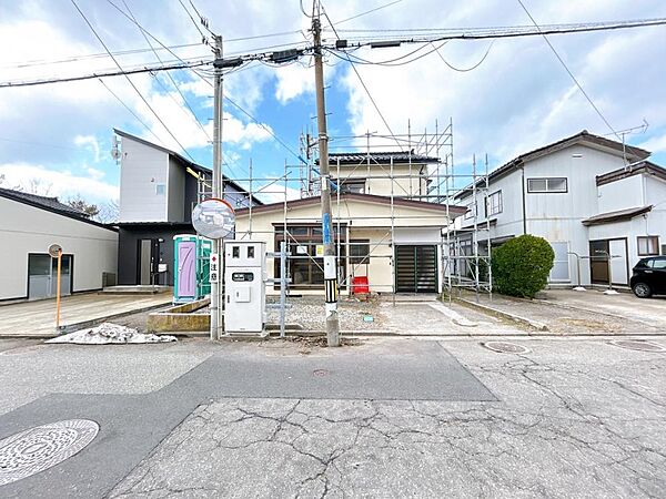 detached 山形県酒田市松原南６番地９