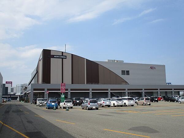 イオン三川店様まで700ｍ（車で2分）