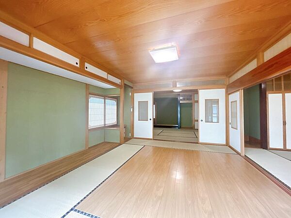 detached 山形県村山市楯岡鶴ケ町1丁目13-5
地図を見る