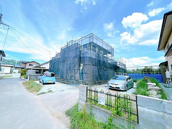 detached 山形県東根市神町営団一条通り12-12-5
地図を見る