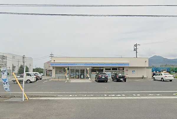 detached 山形県東根市神町営団一条通り12-12-5
地図を見る