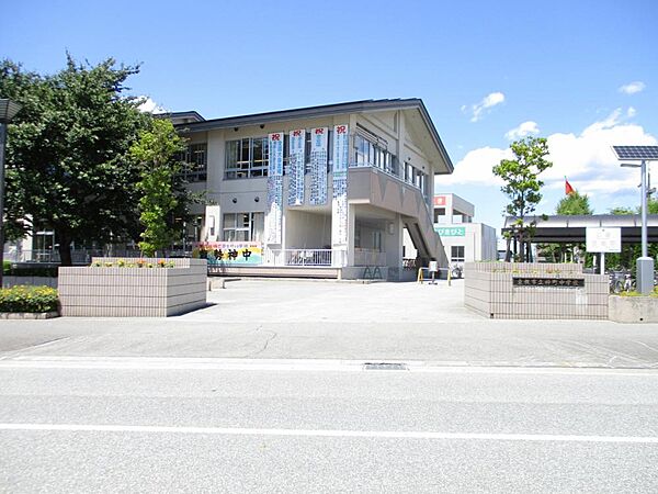 detached 山形県東根市神町営団一条通り12-12-5
地図を見る