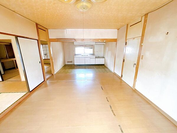 detached 山形県上山市高野字上河原89-33
地図を見る