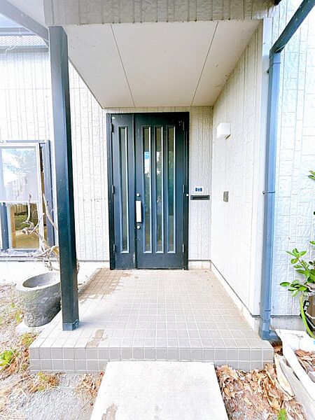 detached 山形県東根市大字若木56
地図を見る