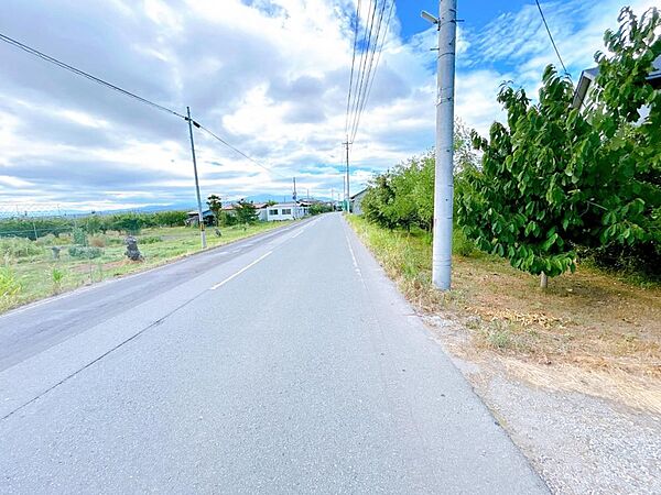 detached 山形県東根市大字若木56
地図を見る