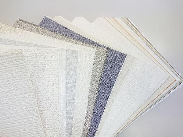 【同仕様写真】天井壁のクロスは白を基調に貼り替えました。お部屋全体が明るくなり清潔感が生まれました。
