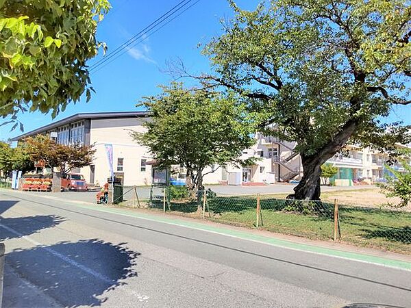 寒河江市中部 寒河江中部小学校2500ｍ（徒歩32分）
