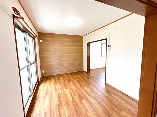 detached 山形県米沢市通町6丁目14-8
地図を見る
