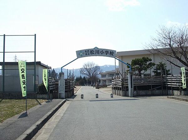 detached 山形県米沢市通町6丁目14-8
地図を見る