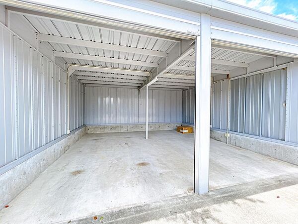detached 山形県米沢市通町6丁目14-8
地図を見る