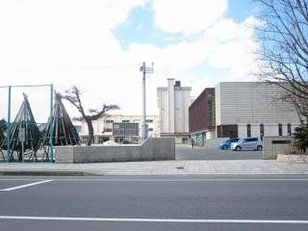 【周辺施設／小学校】西部小学校まで1500ｍ（徒歩19分）