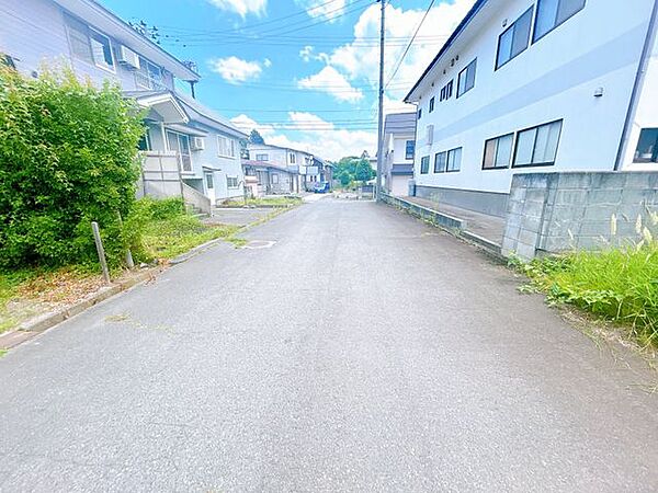 【リフォーム中／道路】私道になります。
