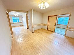 塩竈市字庚塚　戸建て 4LDKのリビング/ダイニング