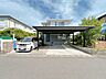 駐車場：【リフォーム済】駐車場は2台分はカーポートがついています。雨の日でも乗り降りがらくらくですね。