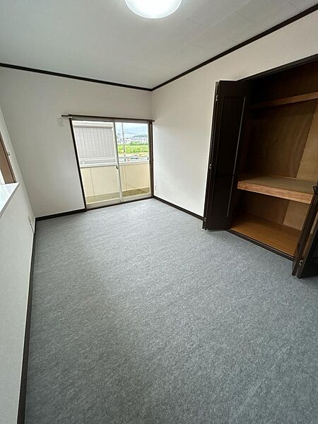 detached 福島県南相馬市原町区北原字岩見堀子1-15
地図を見る