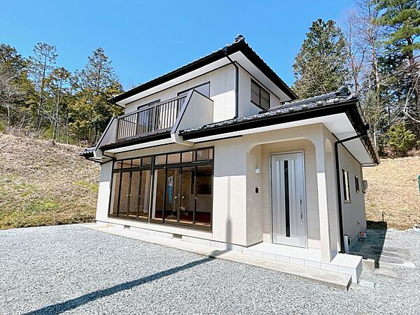 detached 福島県南相馬市原町区石神字赤坂44-3
地図を見る
