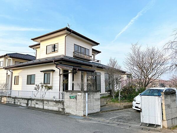 detached 福島県伊達市保原町字久保3-13
地図を見る