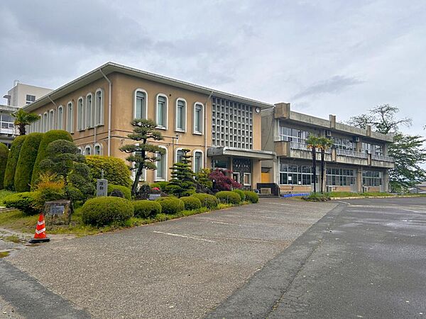 detached 福島県二本松市智恵子の森3丁目54
地図を見る