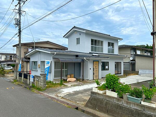 detached 福島県二本松市智恵子の森3丁目54
地図を見る
