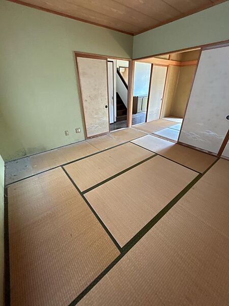 detached 福島県相馬市新沼字刈敷田6-22
地図を見る
