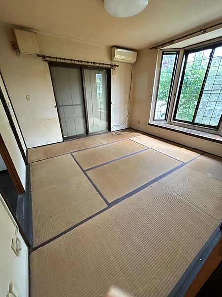detached 福島県相馬市新沼字刈敷田6-22
地図を見る