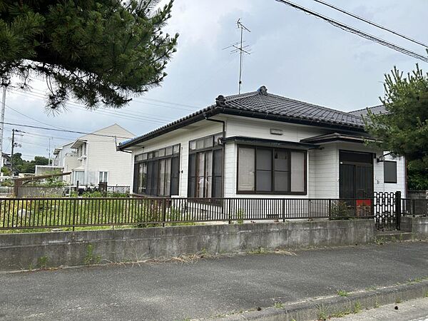 detached 福島県相馬市新沼字刈敷田7-5
地図を見る