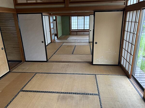 detached 福島県相馬市新沼字刈敷田7-5
地図を見る