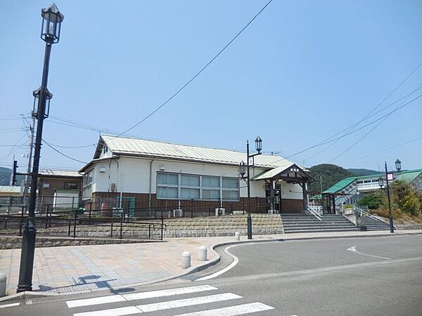 【周辺環境】藤田駅まで約700ｍ(徒歩約9分)です。毎日の通勤、通学の送り迎えも負担にならない距離。