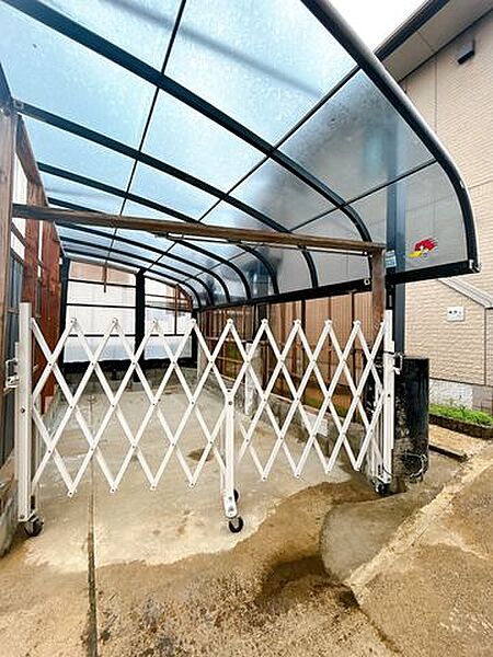 【リフォーム販売】敷地内工作物は撤去し駐車場拡張する予定です。