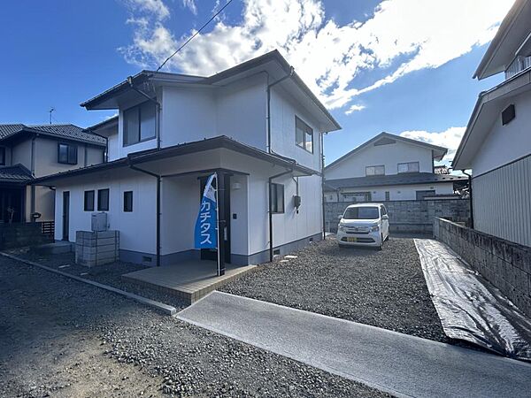 detached 福島県白河市五番町川原60-10
地図を見る