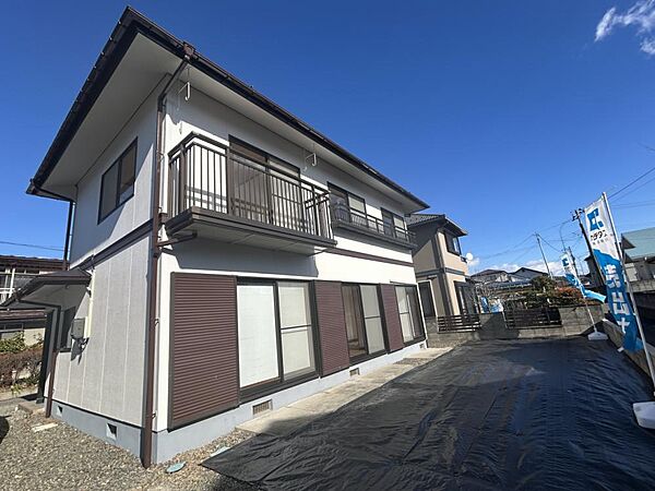 detached 福島県白河市五番町川原60-10
地図を見る