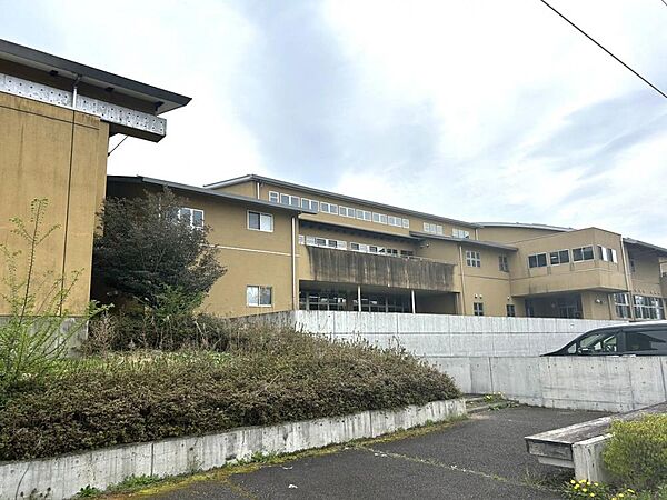 detached 福島県白河市鬼越105-48
地図を見る