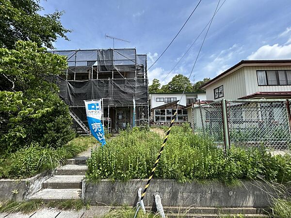 detached 福島県須賀川市松塚字北山54-14
地図を見る