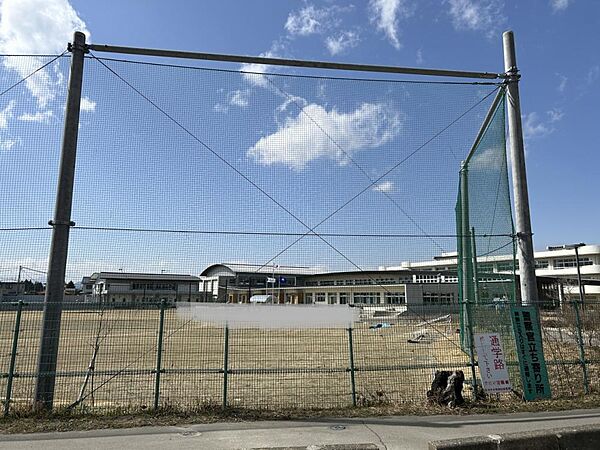 detached 福島県須賀川市松塚字北山54-14
地図を見る