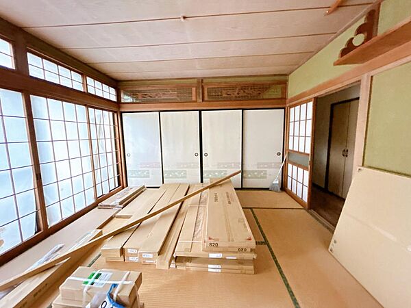 detached 福島県須賀川市松塚字北山54-14
地図を見る