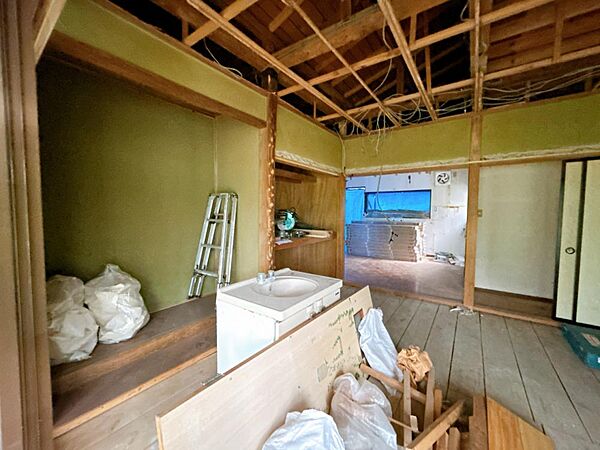 detached 福島県須賀川市松塚字北山54-14
地図を見る