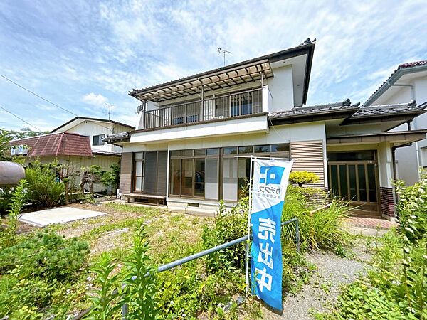 detached 福島県西白河郡泉崎村大字関和久字八雲神社6-10
地図を見る