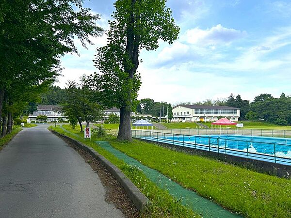 detached 福島県西白河郡泉崎村大字関和久字八雲神社6-10
地図を見る