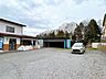 駐車場：【リフォーム中/駐車場】幅約13ｍ、奥行約18ｍの駐車場です。北側にカーポートがあり、大型車でも複数台停められます。
