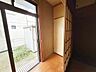 室内：【リフォーム中/洋室】天井・壁クロス張替え。子供部屋としてもお使いいただけそうですね。