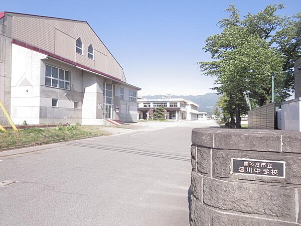 detached 福島県喜多方市塩川町字舘ノ内940-14
地図を見る