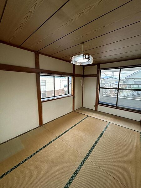 detached 福島県会津若松市幕内東町10-8
地図を見る