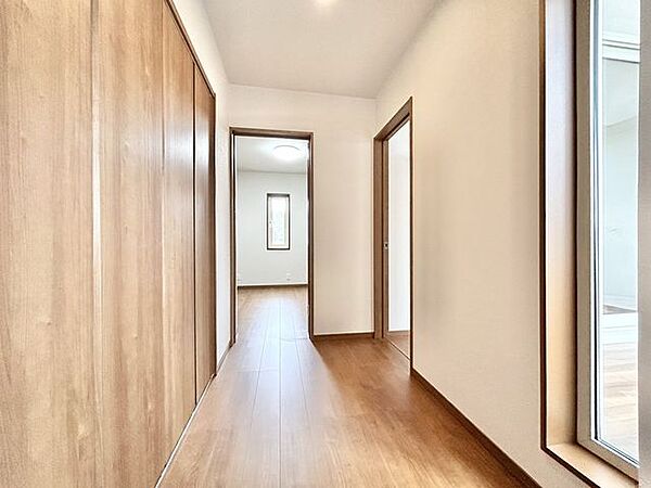価格には消費税、リフォーム費用を含みます。リフォーム中でもご案内可能。内覧希望の方はお電話ください。