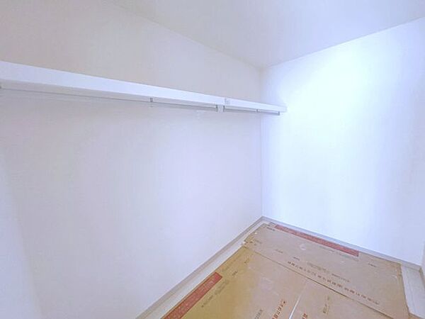 【リフォーム中】2Fのウォークインクローゼットです。