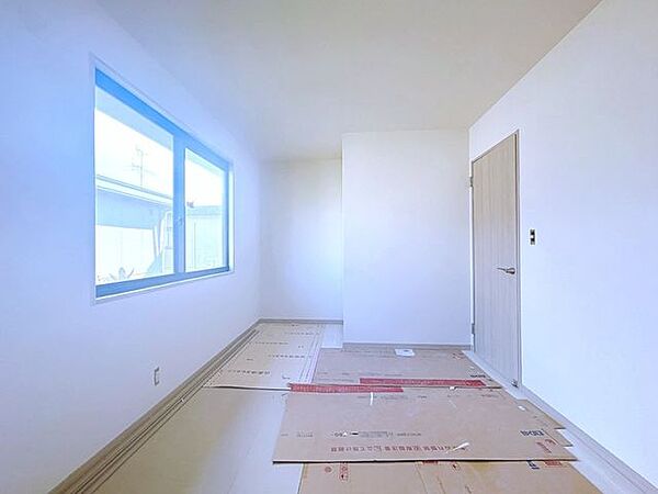 【リフォーム中】2Fの洋室です。