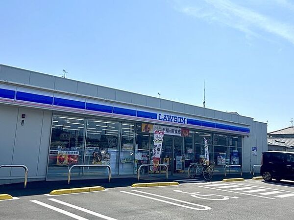 ローソン新津山谷町店様まで約1200ｍ（徒歩15分）。