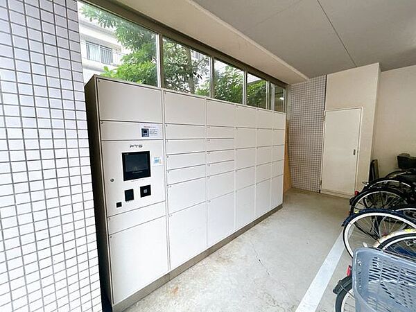 宅配ボックス