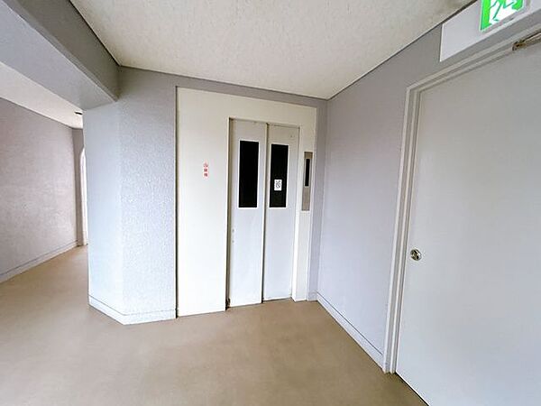 エレベーター