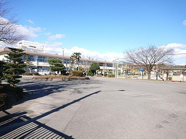 【中学校】那須塩原市立日新中学校まで1700m（徒歩22分）