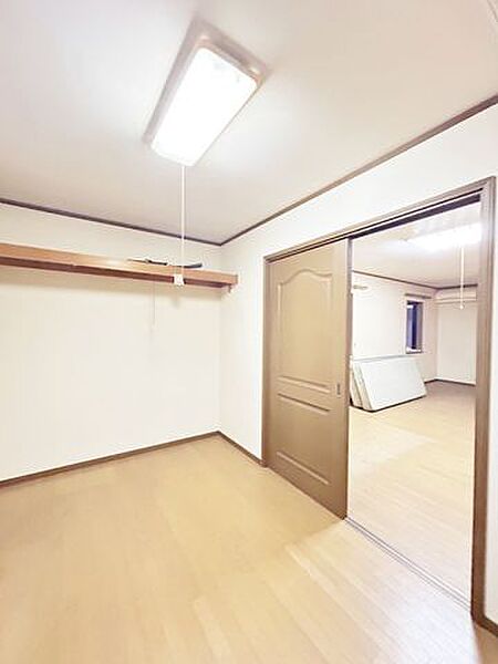 【10/12まで期間限定現況販売】【残置物撤去予定】追加のリフォームをご希望の場合は、弊社までお問合せください。